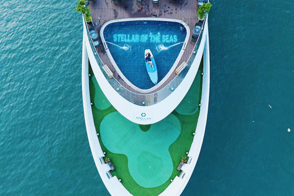 Du thuyền vịnh Lan Hạ Stellar of the Seas