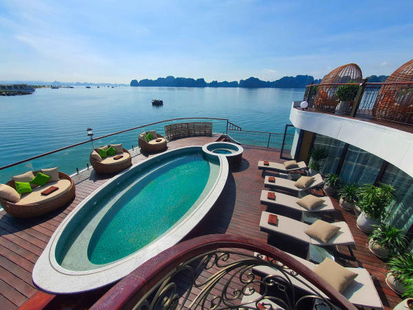 Du thuyền Hạ Long Indochine Premium Cruise 5 sao 02 Du thuyền Hạ Long Indochine Premium Cruise 5 sao 02