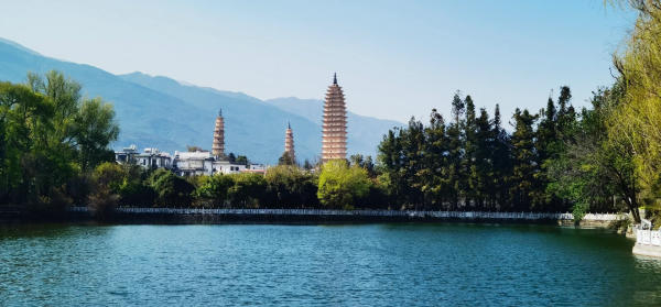 Tam Tháp Đại Lý Vân Nam