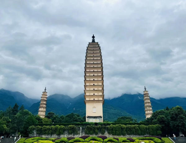 Vé tham quan Tam Tháp Đại Lý