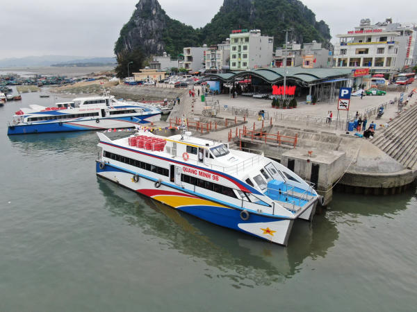 Tàu đi Angsana Quan Lạn 01 Tàu đi Angsana Quan Lạn 01