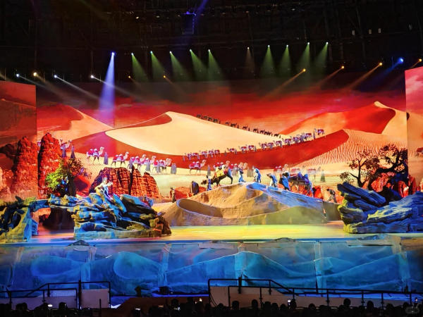 Show Truyền Kỳ Lạc Đà