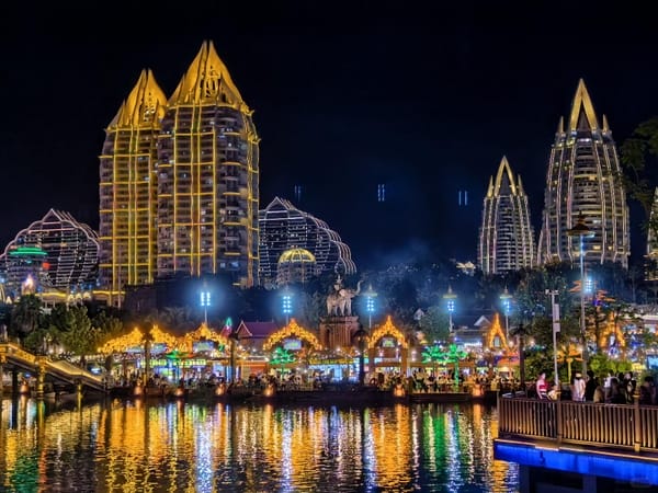 thành phố Cảnh Hồng Tây Song Bản Nạp