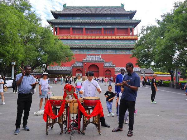 Tháp Cổ Chung Lâu - Thập Sát Hải
