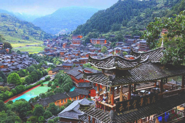 Đài quan sát toàn cảnh Thiên Hộ Miêu Trại Đài quan sát toàn cảnh Thiên Hộ Miêu Trại