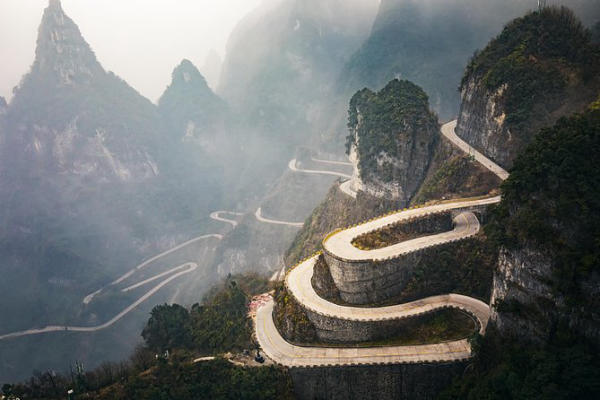 Tour du lịch Trương Gia Giới - Phượng Hoàng Cổ Trấn 01 Tour du lịch Trương Gia Giới - Phượng Hoàng Cổ Trấn 01