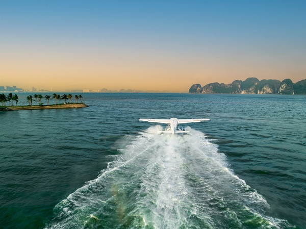 Bay thủy phi cơ Hạ Long Bay thủy phi cơ Hạ Long