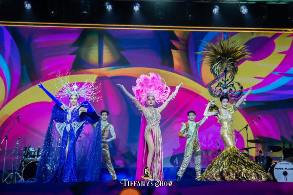 Tiffany's Show Pattaya, Thái Lan Tiffany's Show Pattaya, Thái Lan