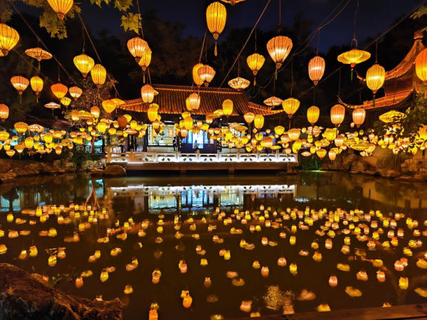 Tour chợ đêm Sấu Tây Hồ