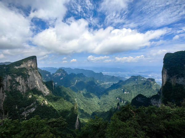 tour Trương Gia Giới Phượng Hoàng Cổ Trấn 6 ngày 5 đêm