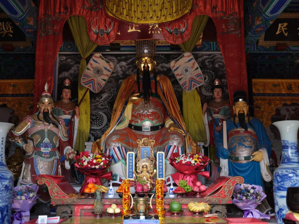 Thành Hoàng Miếu Bắc Kinh Cư Dung Quan