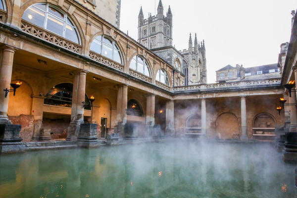 Nhà tắm La Mã, Bath - Địa điểm nổi tiếng ở Anh Nhà tắm La Mã, Bath - Địa điểm nổi tiếng ở Anh