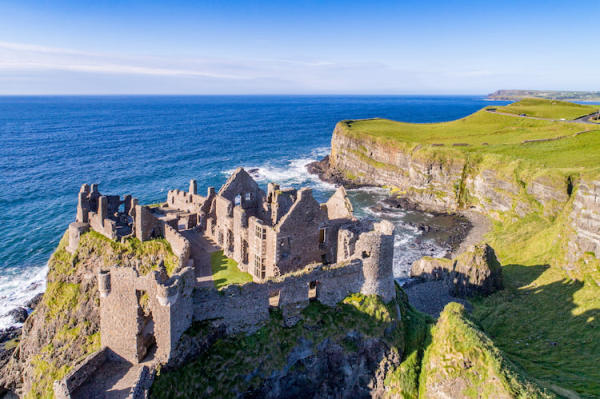 Lâu đài Dunluce, Hạt Antrim - Điểm du lịch nổi tiếng Bắc Ireland Lâu đài Dunluce, Hạt Antrim - Điểm du lịch nổi tiếng Bắc Ireland