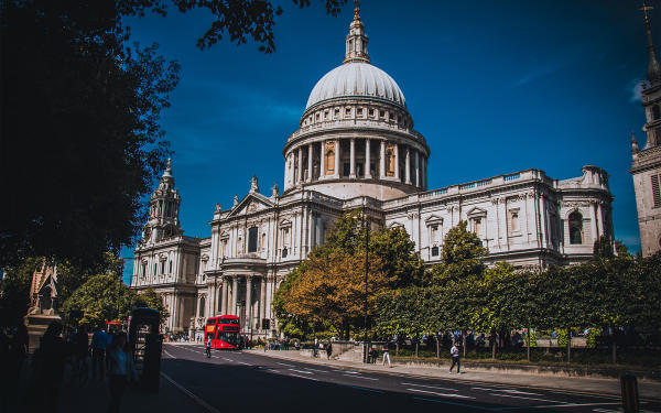 Nhà thờ St Paul, Luân Đôn - Địa điểm nổi tiếng ở Anh Nhà thờ St Paul, Luân Đôn - Địa điểm nổi tiếng ở Anh