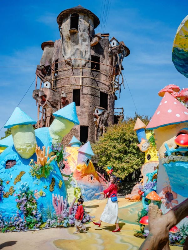 Nên đi Vương quốc tí hon mùa nào