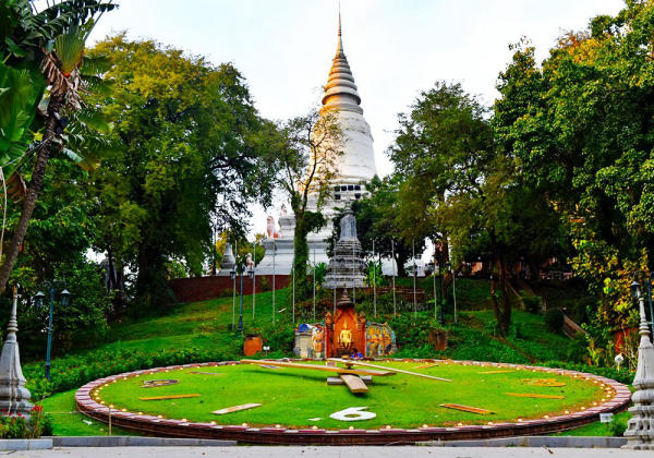 Đồi Wat Phnom - Địa điểm du lịch Phnom Penh, Campuchia nổi tiếng