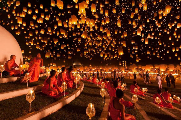 Lễ hội đèn trời Thái Lan Lễ hội đèn trời Thái Lan