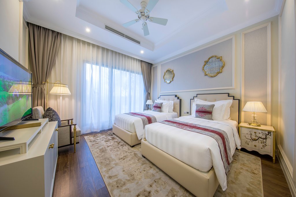 Melia Vinpearl Cam Ranh Beach Resort