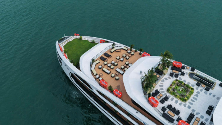 Du thuyền Celina of the Sea Cruise 6 sao vịnh Lan Hạ 2N1Đ