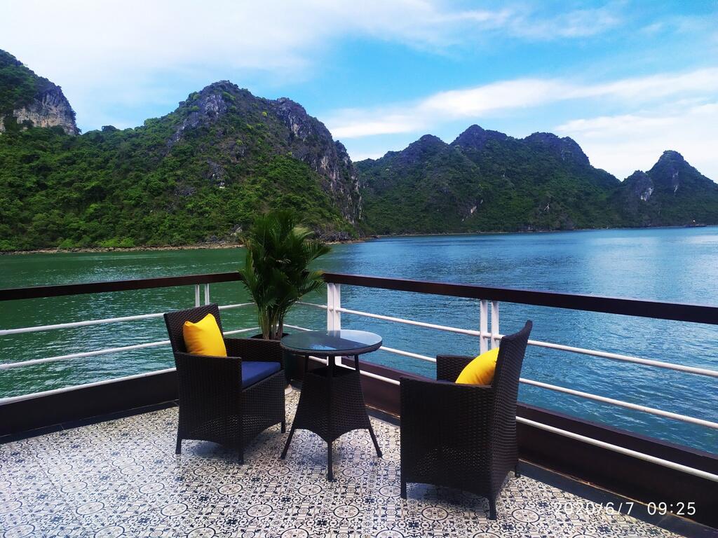 Du thuyền Arcady Premium Cruise 2 Ngày 1 Đêm