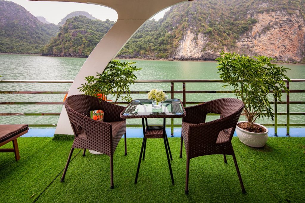 Du thuyền Arcady Premium Cruise 2 Ngày 1 Đêm