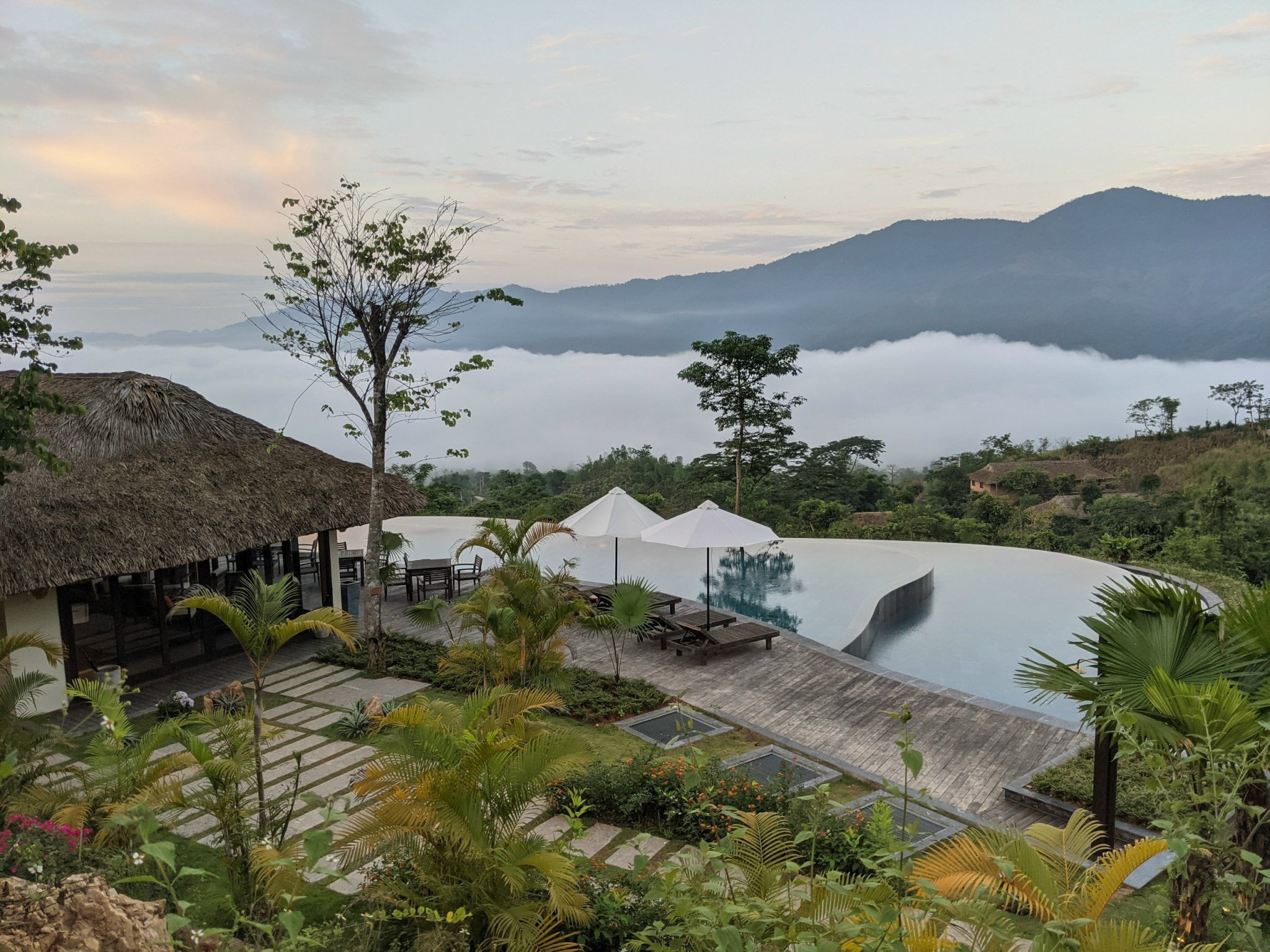 Avana Retreat Resort Hòa Bình