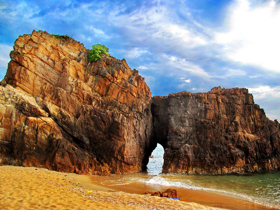 Tour Quảng Bình 3 ngày 4 đêm đi bằng tàu hỏa