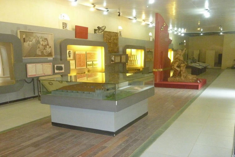 Tour Du Lịch Tây Bắc: Mộc Châu - Điện Biên - Sapa 5 Ngày 4 Đêm