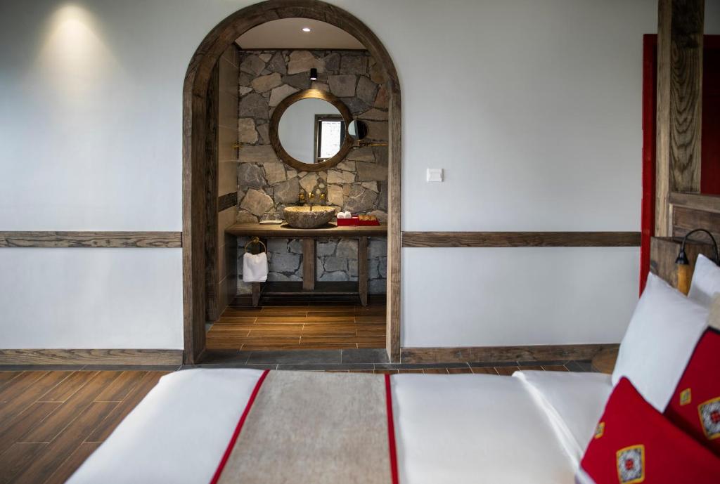 Cat Cat Hills Resort & Spa Sapa