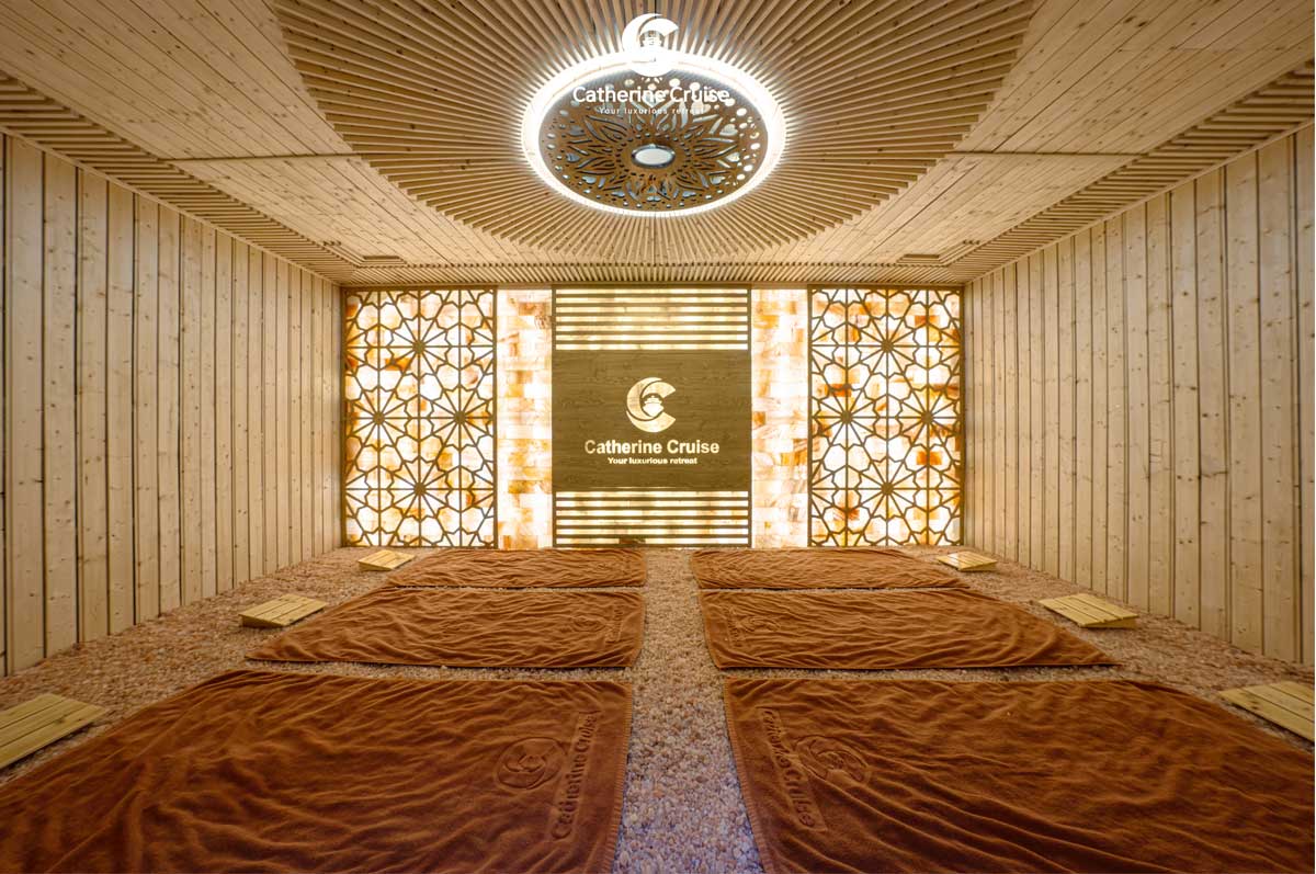 Du thuyền Catherine Hạ Long 6 sao 2 ngày 1 đêm