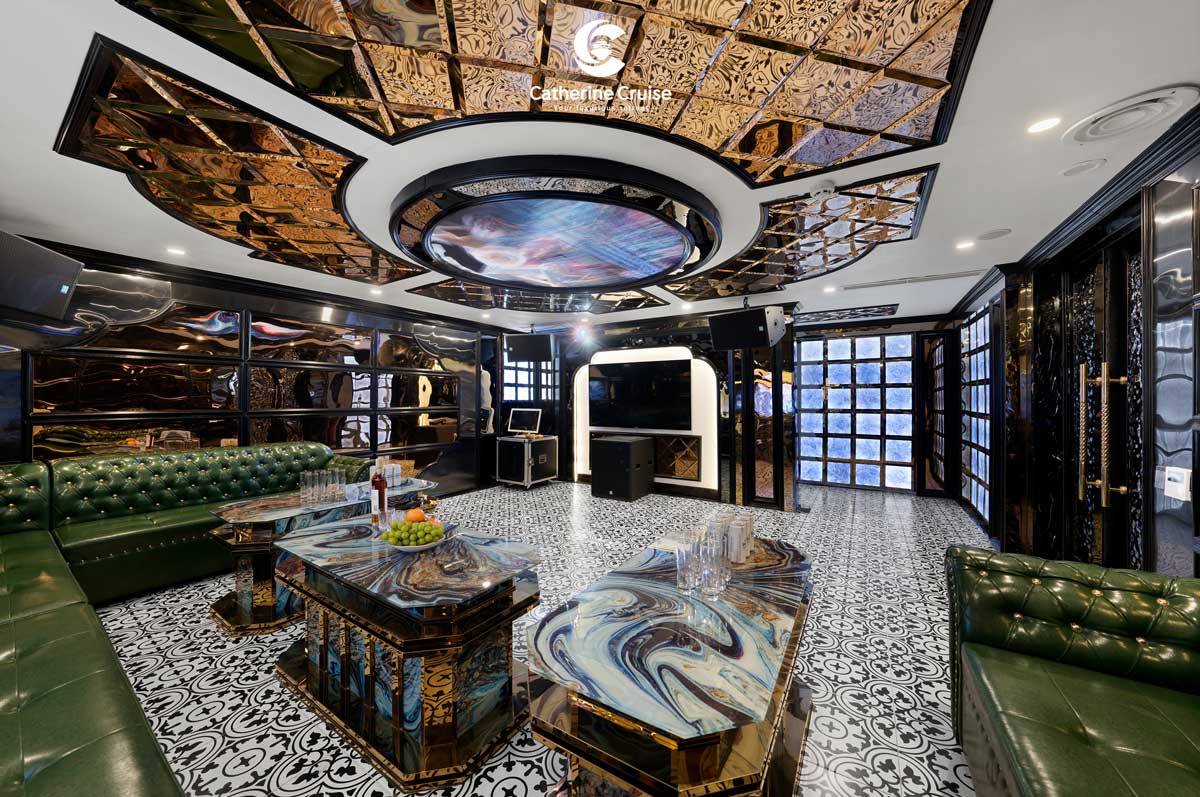 Du thuyền Catherine Hạ Long 6 sao 2 ngày 1 đêm