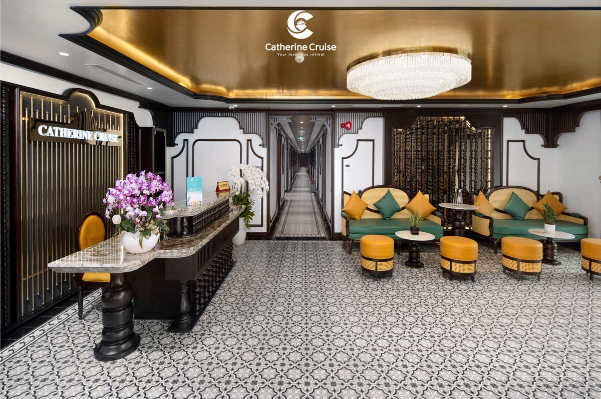 Du thuyền Catherine Hạ Long 6 sao 2 ngày 1 đêm