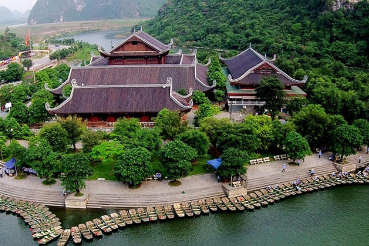 Tour Hoa Lư - Tam Cốc 1 Ngày