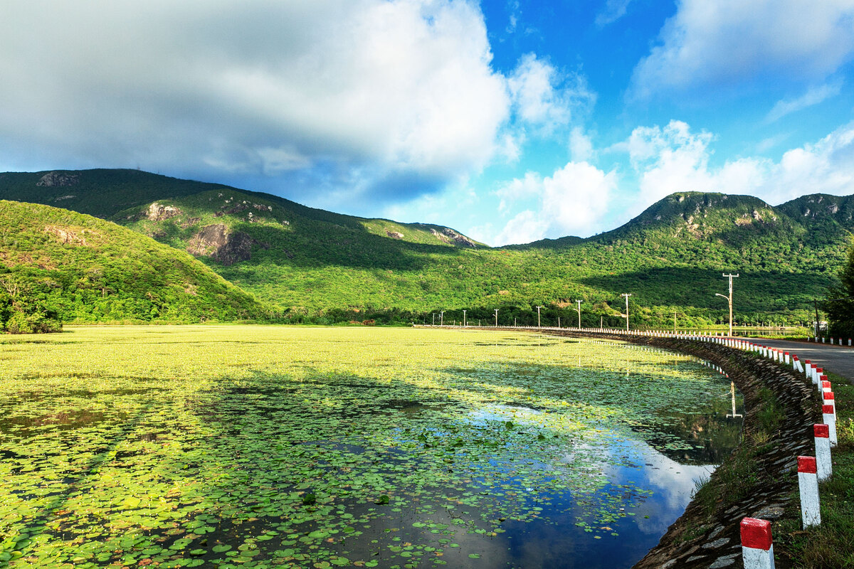 COMBO HÀ NỘI CÔN ĐẢO 3 NGÀY 2 ĐÊM VÉ KHỨ HỒI NGHỈ KHÁCH SẠN