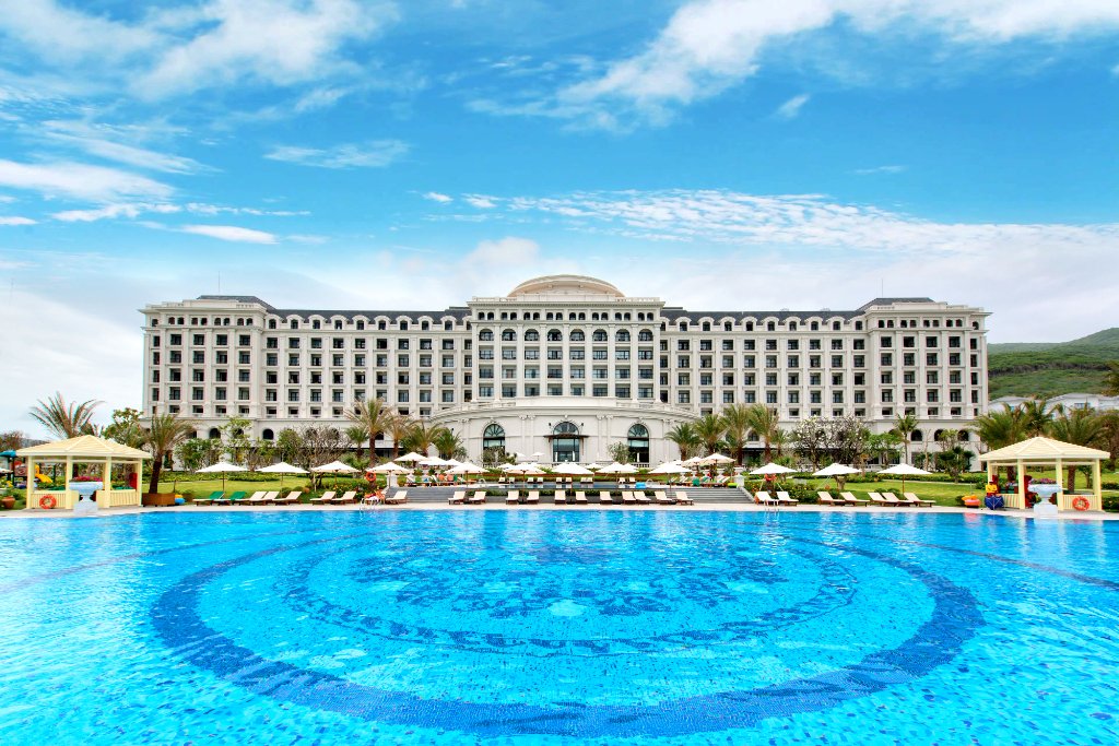 Combo Vinpearl Nha Trang 3N2Đ + Tour ghép trong ngày