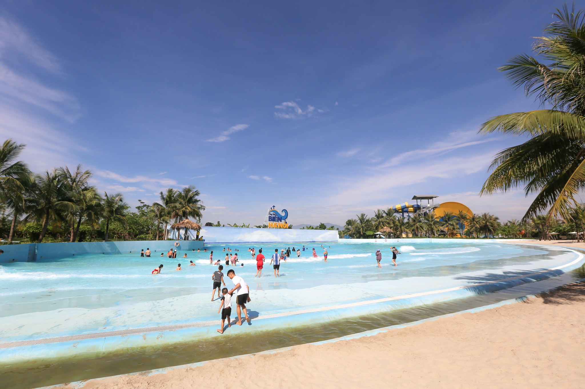 Tuần Châu Hà Nội