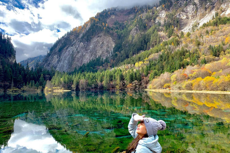 Tour Trùng Khánh - Cửu Trại Câu - Trượt Tuyết Gia Cô Sơn - Vườn Gấu Trúc 6 Ngày 5 Đêm