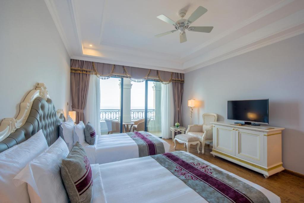 Melia Vinpearl Cửa Hội Beach Resort