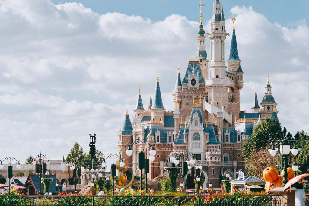 Tour Thượng Hải - Disneyland - Hàng Châu - Ô Trấn 5 Ngày 4 Đêm