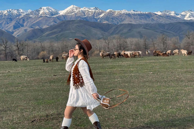 Tour Du Lịch Tân Cương - Con Đường Tơ Lụa 9 Ngày 9 Đêm Từ Sài Gòn