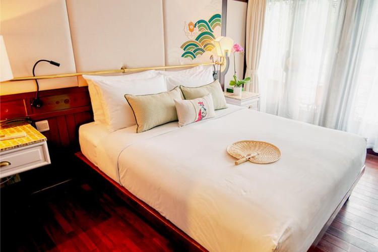 Du Thuyền Âu Cơ 5 Sao 2 Ngày 1 Đêm