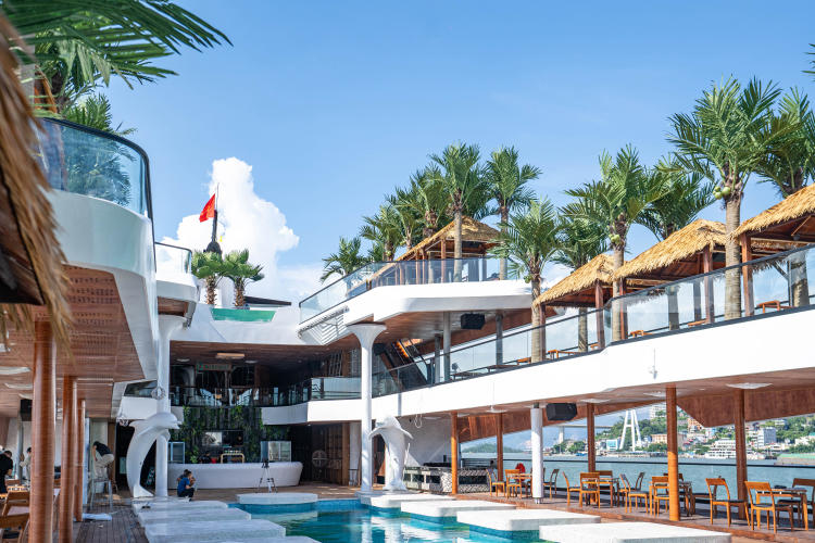 Du thuyền Dolphin Halong Cruise