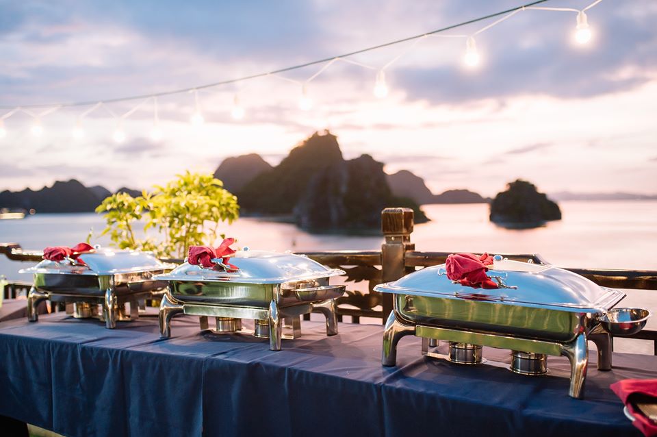 Du Thuyền Margaret 2 Ngày 1 Đêm