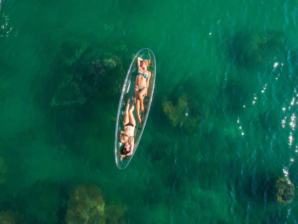 Du thuyền trong ngày Emperor Cruises Nha Trang