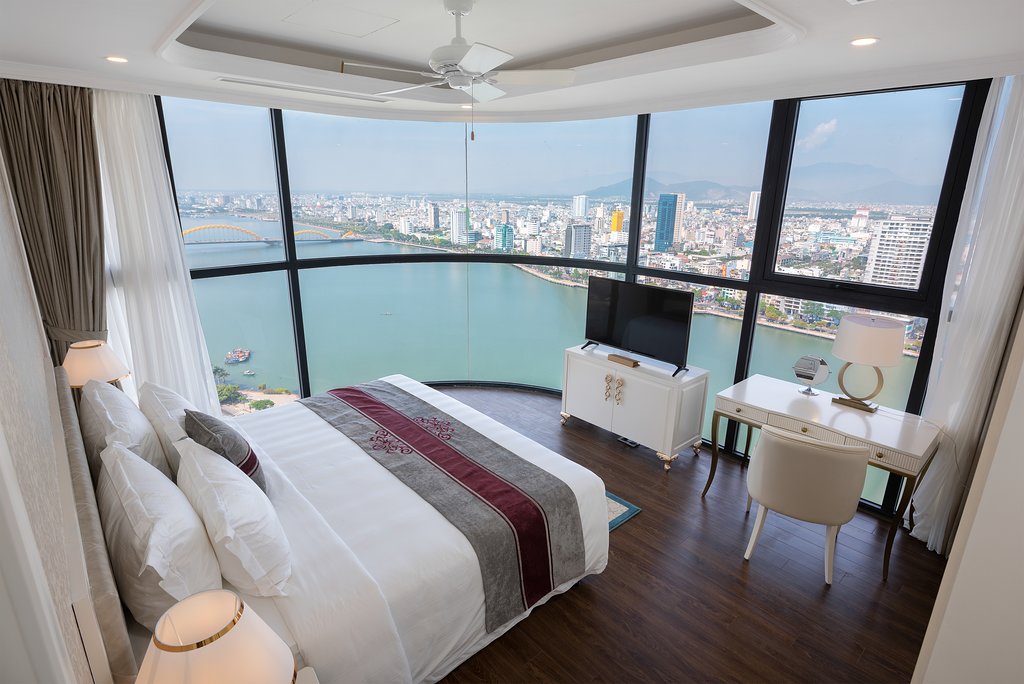 Melia Vinpearl Đà Nẵng River Front