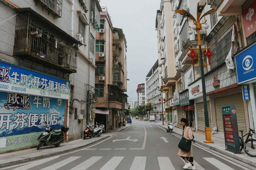 Tour Bình Biên - Kiến Thủy - Khai Viễn - Mông Tự 3N3Đ