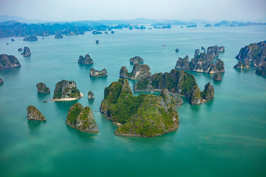 Combo Thủy Phi Cơ Hạ Long + Bữa trưa + Đồ uống