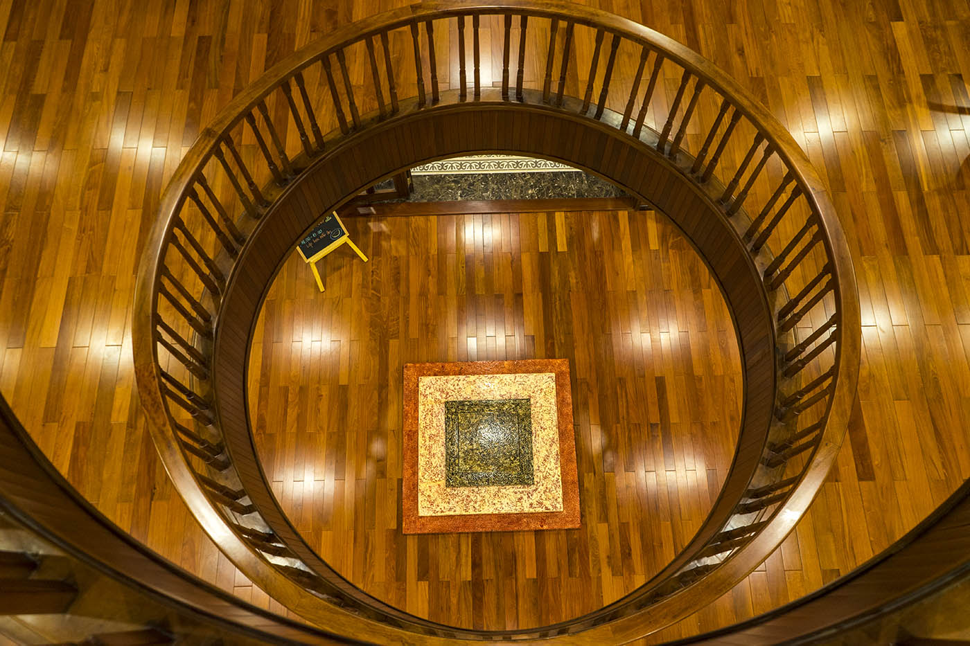 Du thuyền Heritage Bình Chuẩn Cruise 2 Ngày 1 Đêm