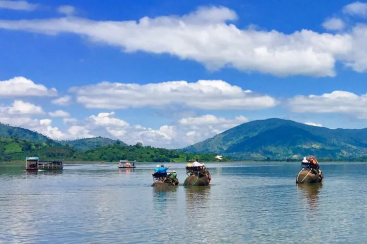 Tour Hà Nội - Đà Lạt - Buôn Mê Thuột 5 Ngày 4 Đêm