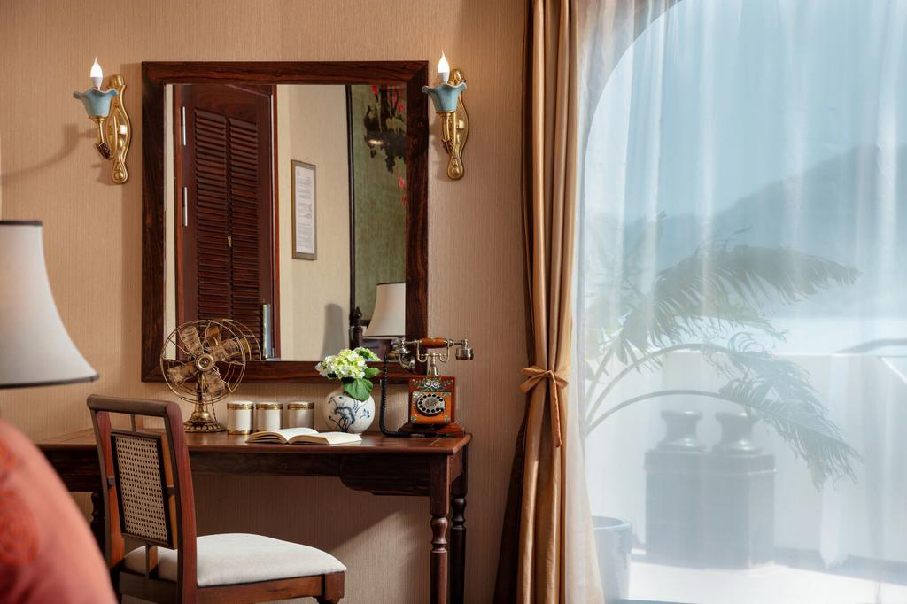 Du thuyền Indochine Cruise 2 ngày 1 đêm